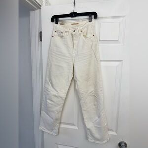 Levi’s Ribcage Straight Ankle Jeans - White Size 25